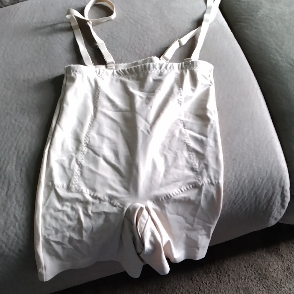 Body shaper